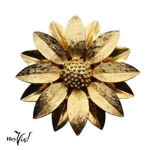 Vintage Sarah Coventry Statement Pin Brooch Gold Flower 2" Across - Hey Viv
